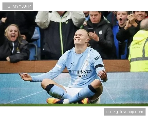 哈兰德在对阵强队时往往能挺身而出完成关键任务,哈兰德太强